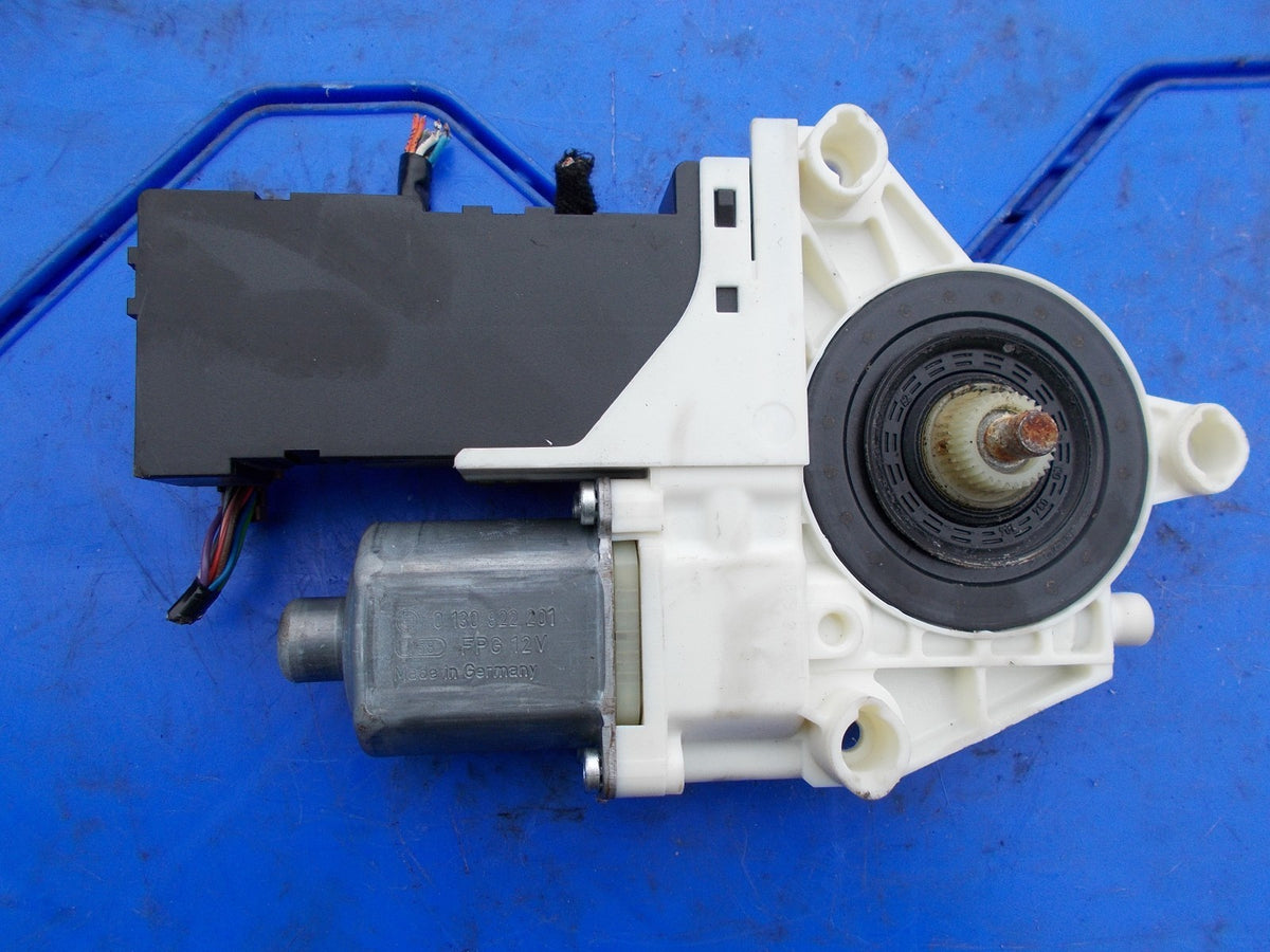 2007 PEUGEOT 407 SW ESTATE OSF DRIVERS SIDE FRONT WINDOW MOTOR 9663036580