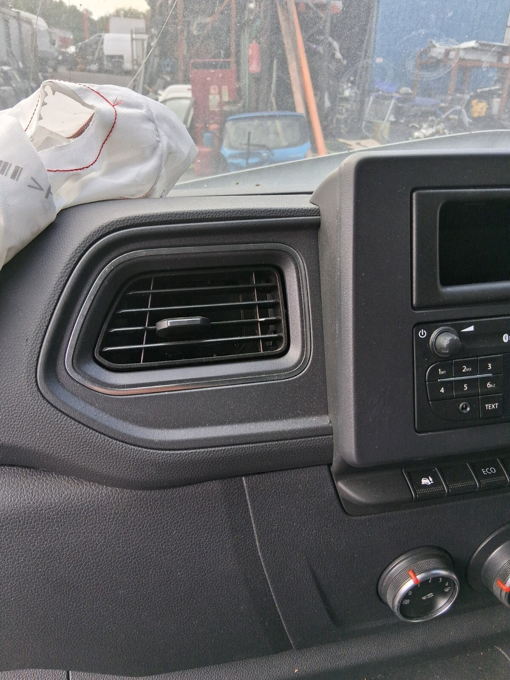 2024 NISSAN INTERSTAR MK2 MASTER MK3 NSF PASSENGER SIDE CENTER LEFT AIR VENT