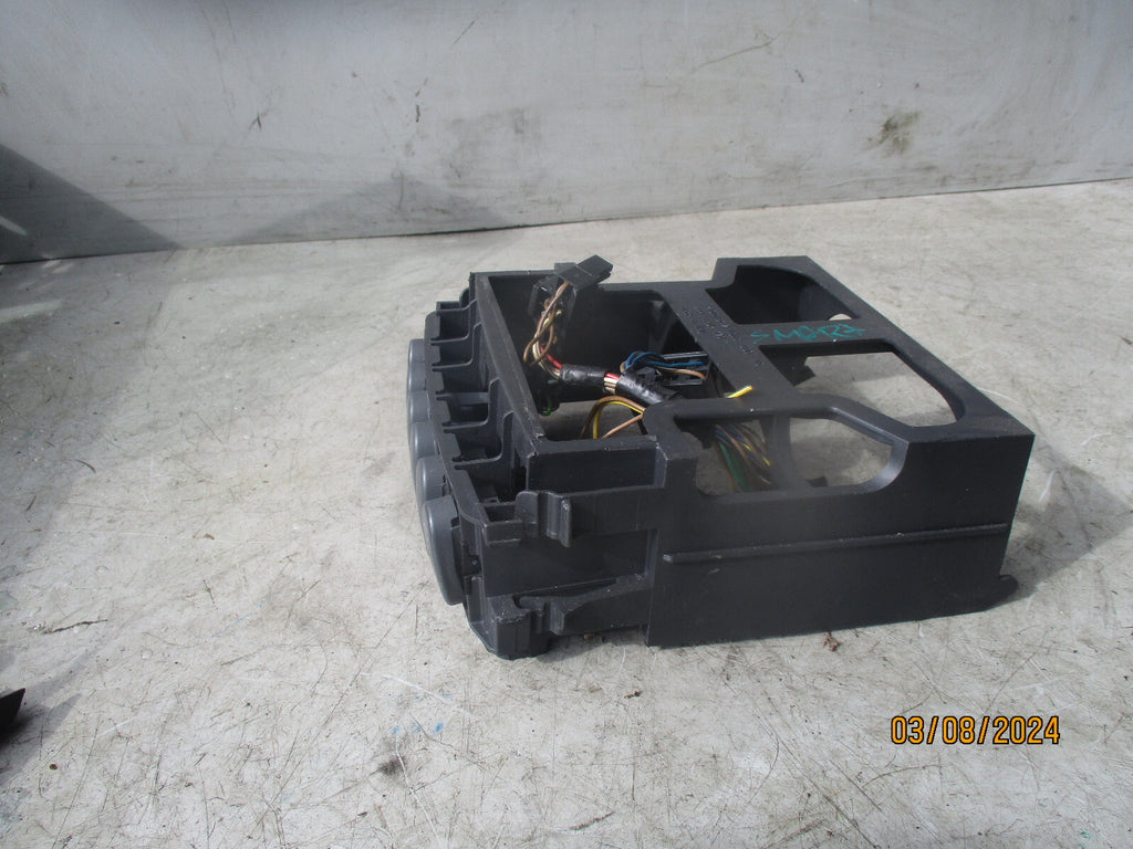 2005 SMART RODSTER 452 WINDOW ROOF TAILGATE SWITCH CONTROL PANEL 001142V005