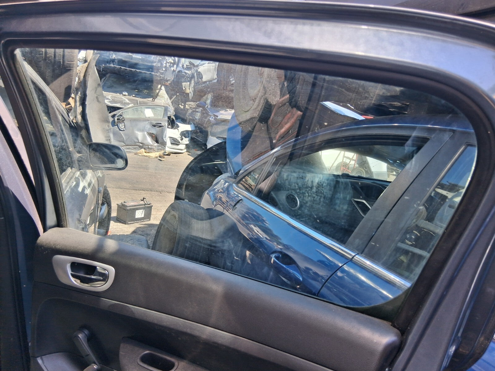 2006 PEUGEOT 307 OSR DRIVER SIDE REAR COMPLETE DOOR IRON GREY METALLIC EZWD