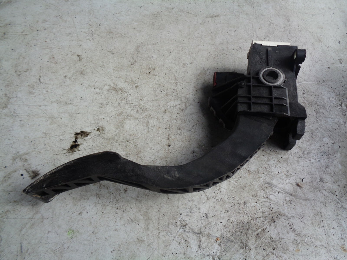 PEUGEOT BOXER MK3 2017 VAN DIESEL THROTTLE ACCELERATOR PEDAL 1384162080