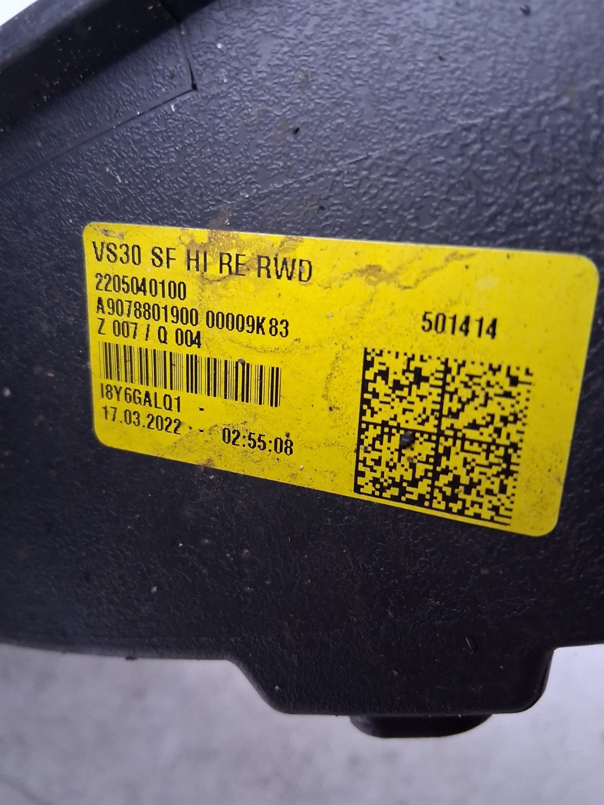 2021 MERCEDES BENZ SPRINTER NSR REAR PASSENGER NEAR SIDE LIGHT 2205040100