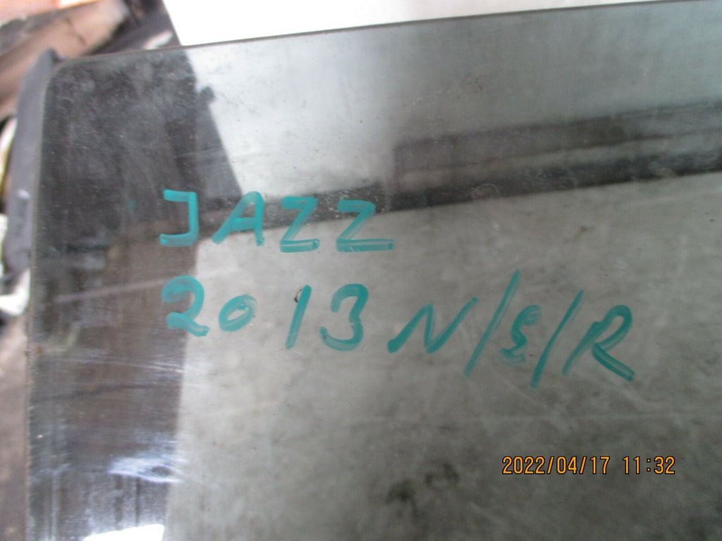 HONDA JAZZ 2013 MK3 NSR REAR PASSENGER SIDE WINDOW GLASS