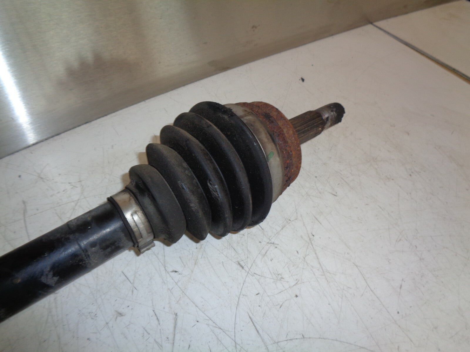 PEUGEOT 208  MK1 1.2 MANUAL PETROL OSF DRIVER SIDE FRONT DRIVESHAFT 9803959680