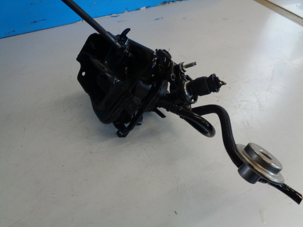 FORD FOCUS 2017 MK3 1.5 DIESEL FUEL FILTER + BRACKET