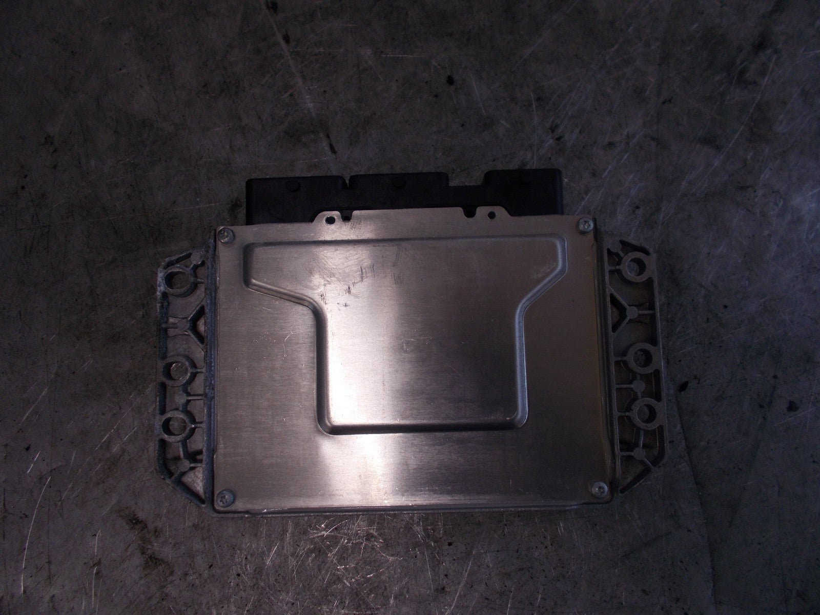 RENAULT MEGANE MK2 1.6 16V ENGINE CONTROL UNIT ECU MODULE 8200509516