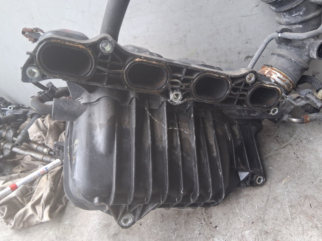 2011 TOYOTA ESTIMA MK3 2.4 PETROL HYBRID MANIFOLD INTAKE