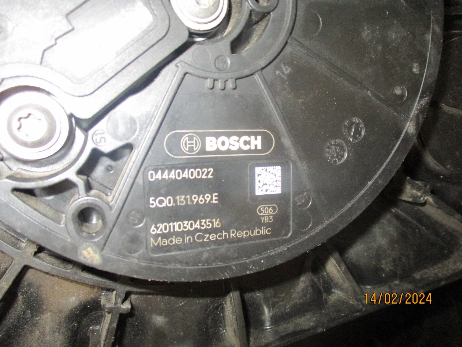 VW VOLKSWAGEN GOLF MK8 2.0 DIESEL AD BLUE UREA TANK 5Q0131969E