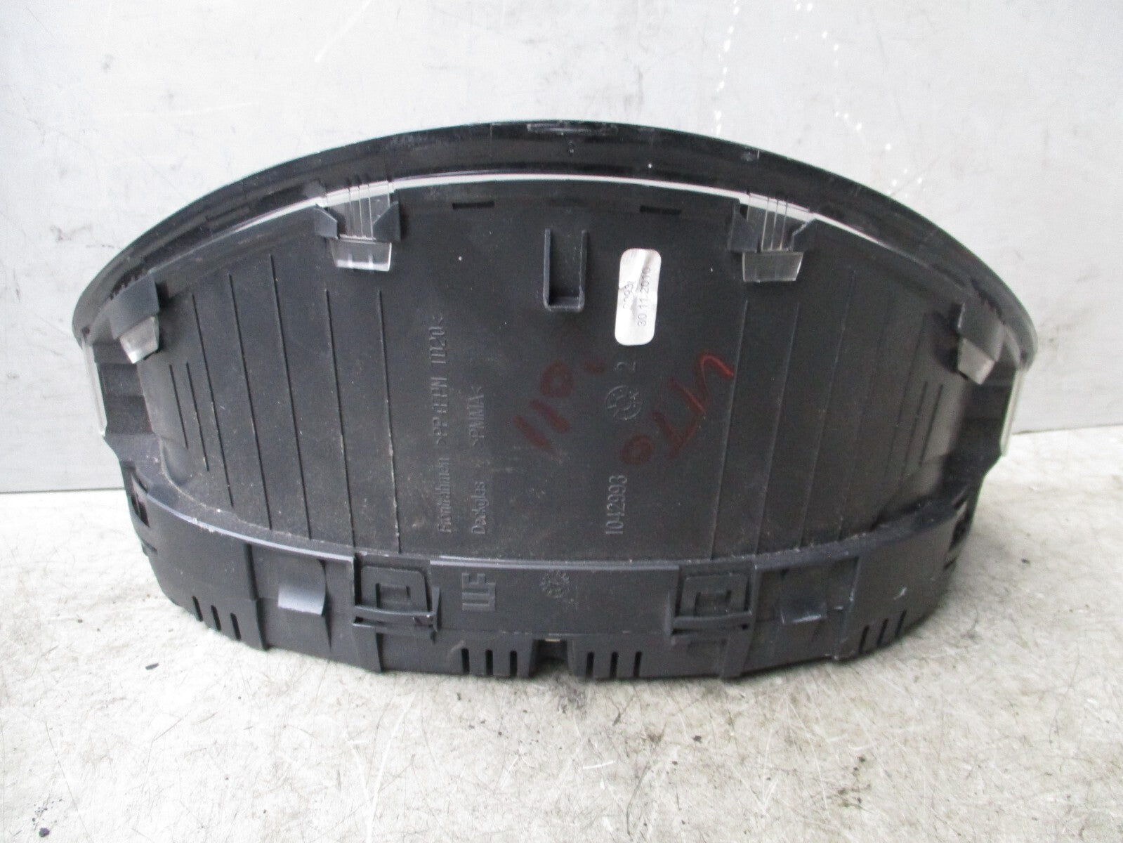 MERCEDES VITO W639 2011 2.1 DIESEL SPEEDOMETER INSTRUMENT CLUSTER A6399001100