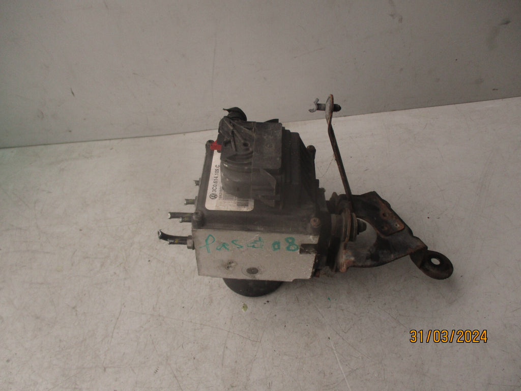 2008 VOLKSWAGEN PASSAT 2.0 DIESEL ABS PUMP CONTROL MODULATOR 3C0614109C