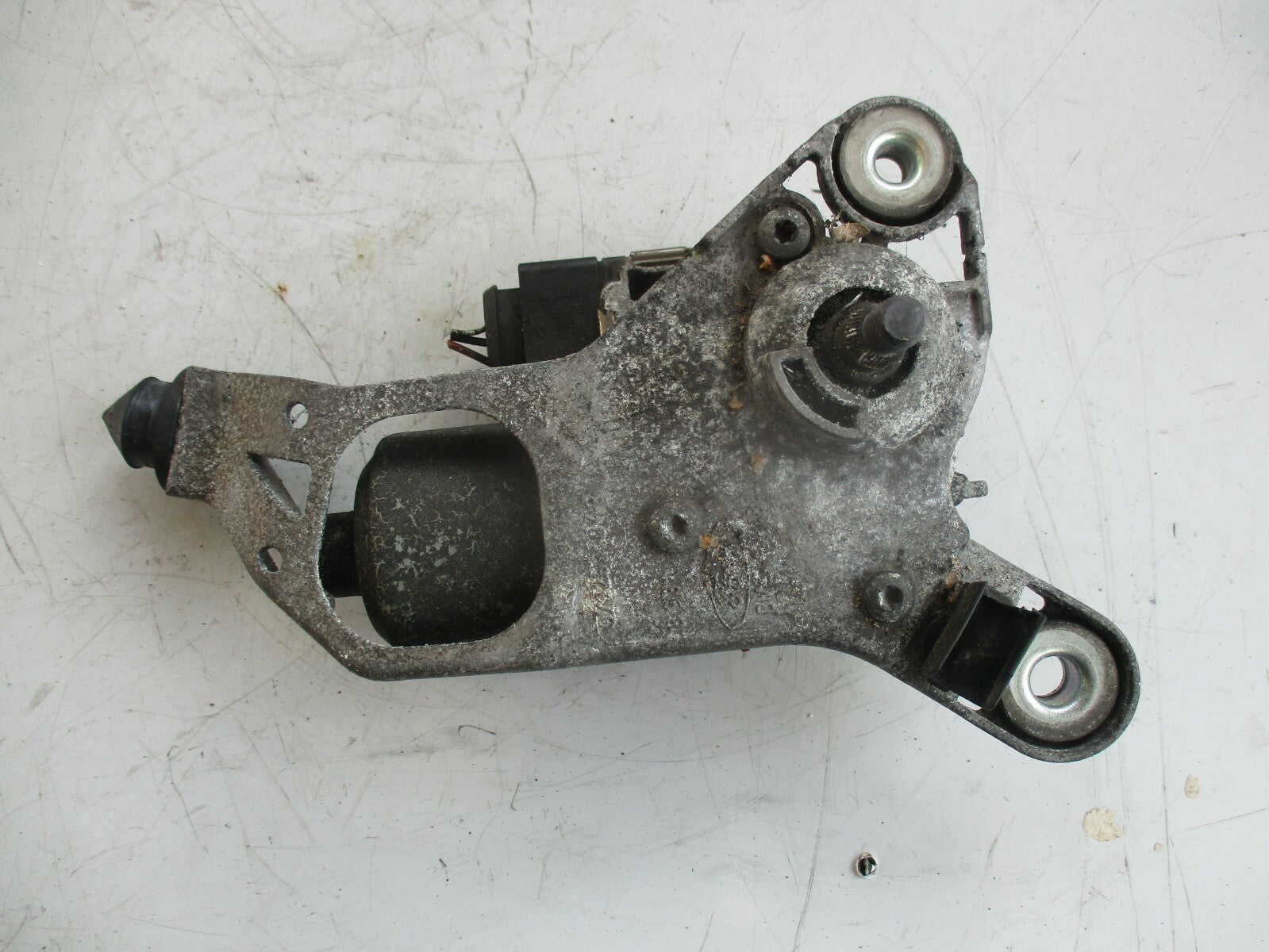 FORD FOCUS MK3 NSF PASSENGER SIDE FRONT WIPER MOTOR & LINKAGE BM5117504AL