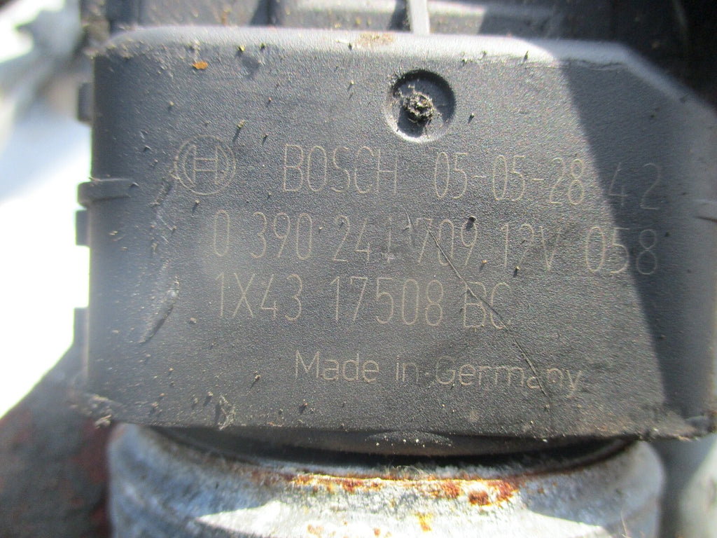 JAGUAR X TYPE 2004 3.0 WINDSCREEN WIPER MOTOR AND LINKAGE 3 397 020 683