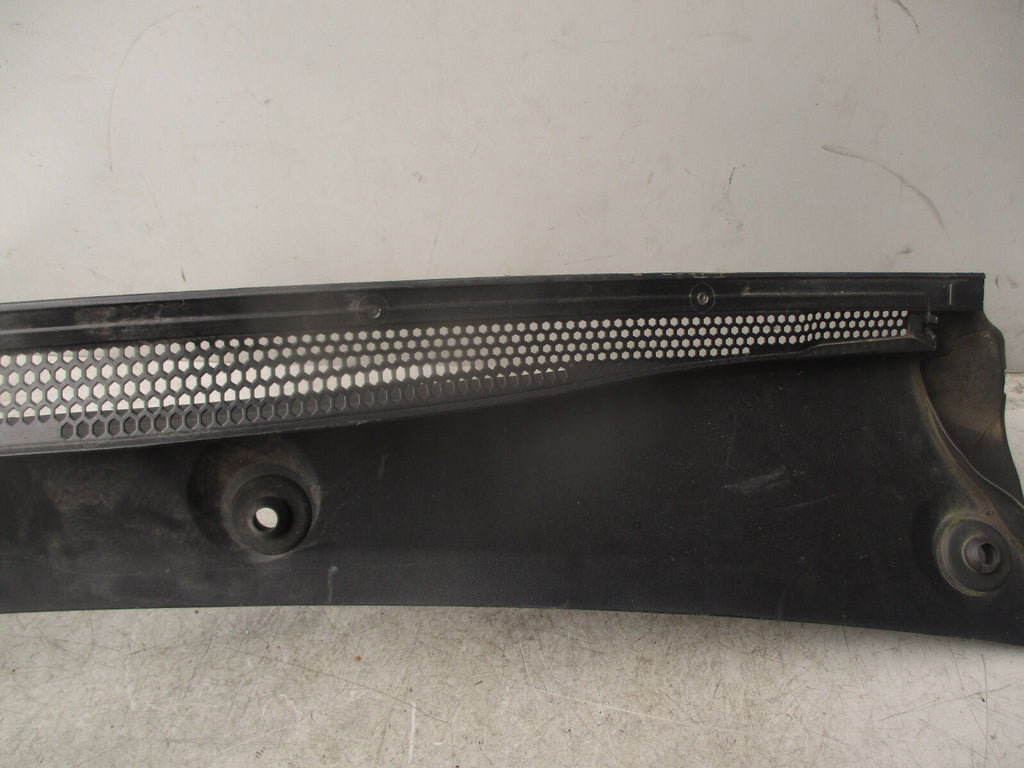 2022 VAUXHALL CROSSLAND HATCH WINDSCREEN SCUTTLE PANEL TRIM 13476245