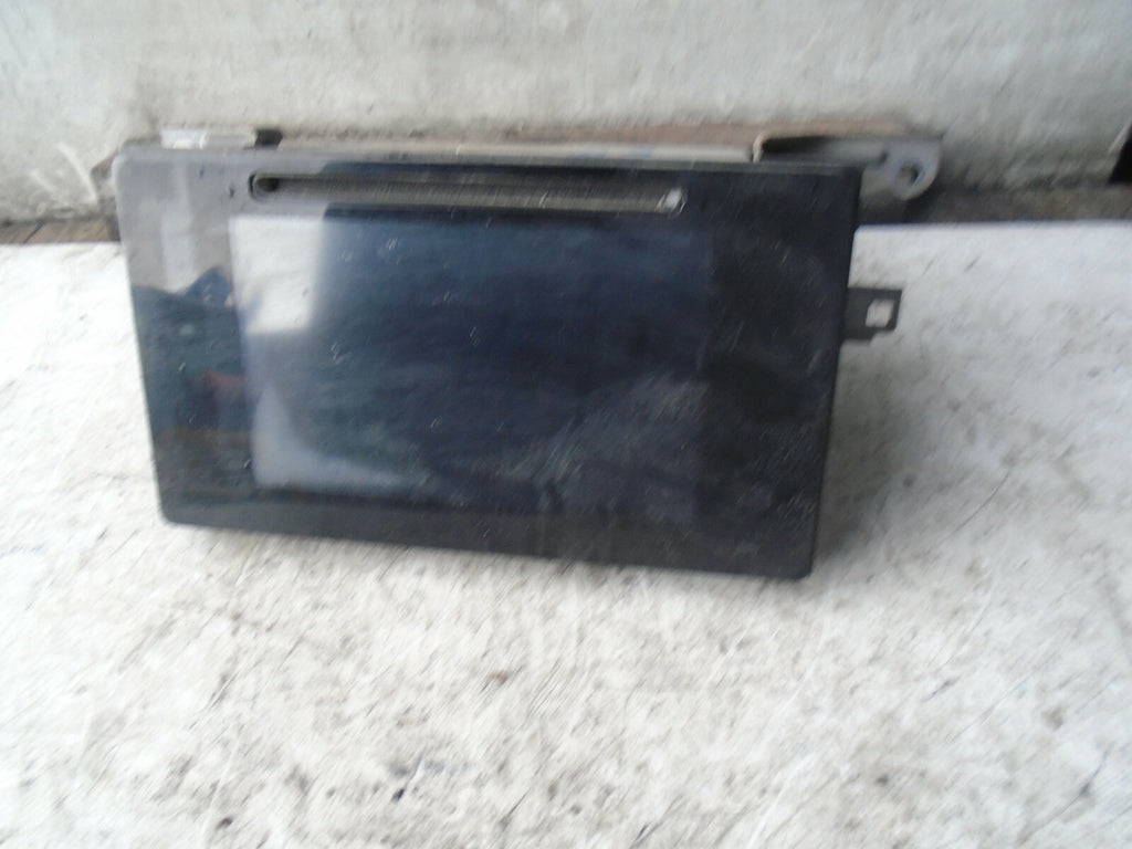 TOYOTA AURIS 2018 RADIO STEREO HEAD UNIT DISPLAY 8614002370