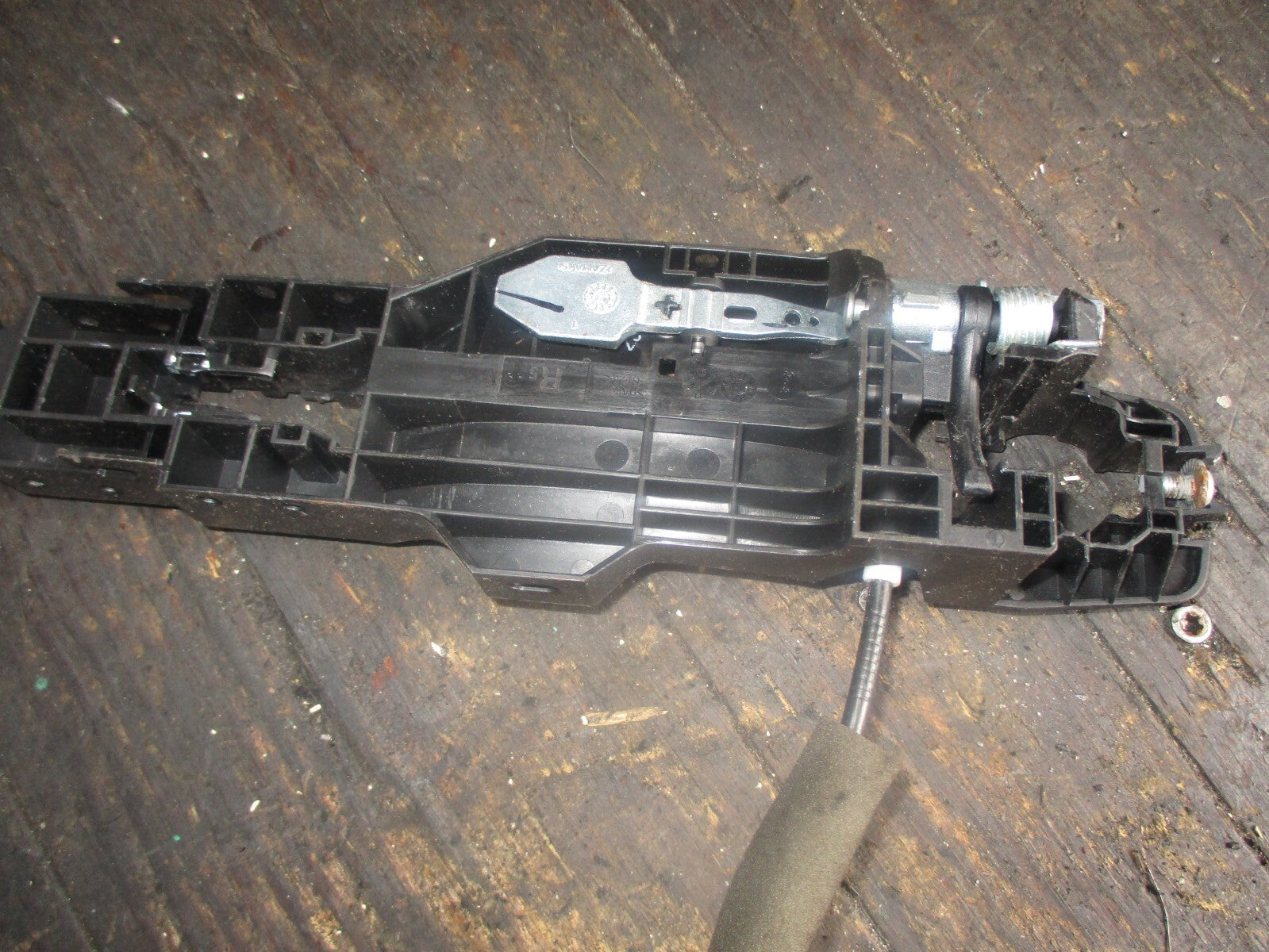 NISSAN MICRA 2013 OSR DRIVER SIDE REAR DOOR LOCK MECHANISM & HANDLE
