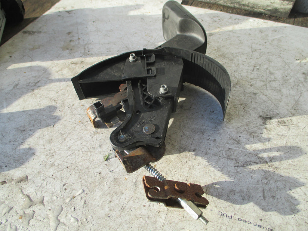 FIAT PANDA 2016 MK3 MANUAL PARKING HANDBRAKE HANDLE LEVER 07355973060