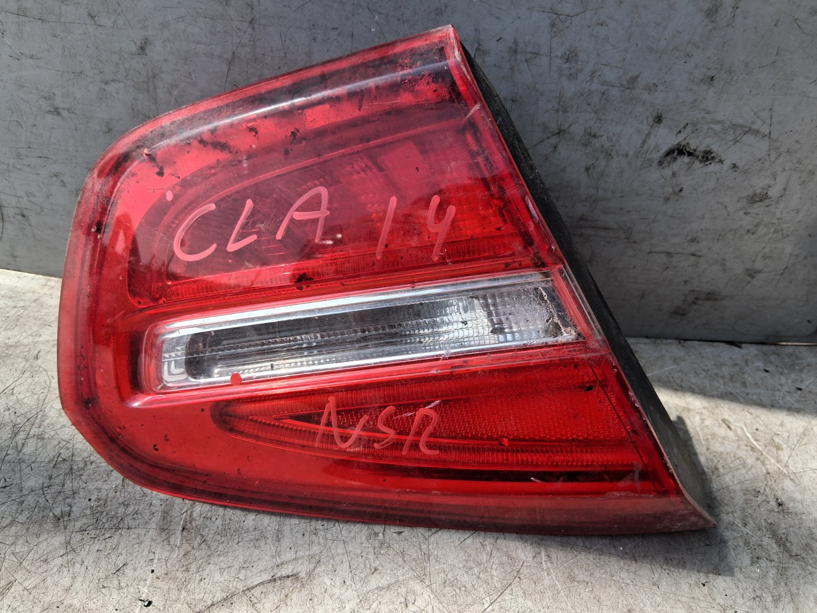 MERCEDES BENZ CLA 2014 NSR PASSENGER SIDE REAR LEFT INNER TAIL LIGHT A1569061158