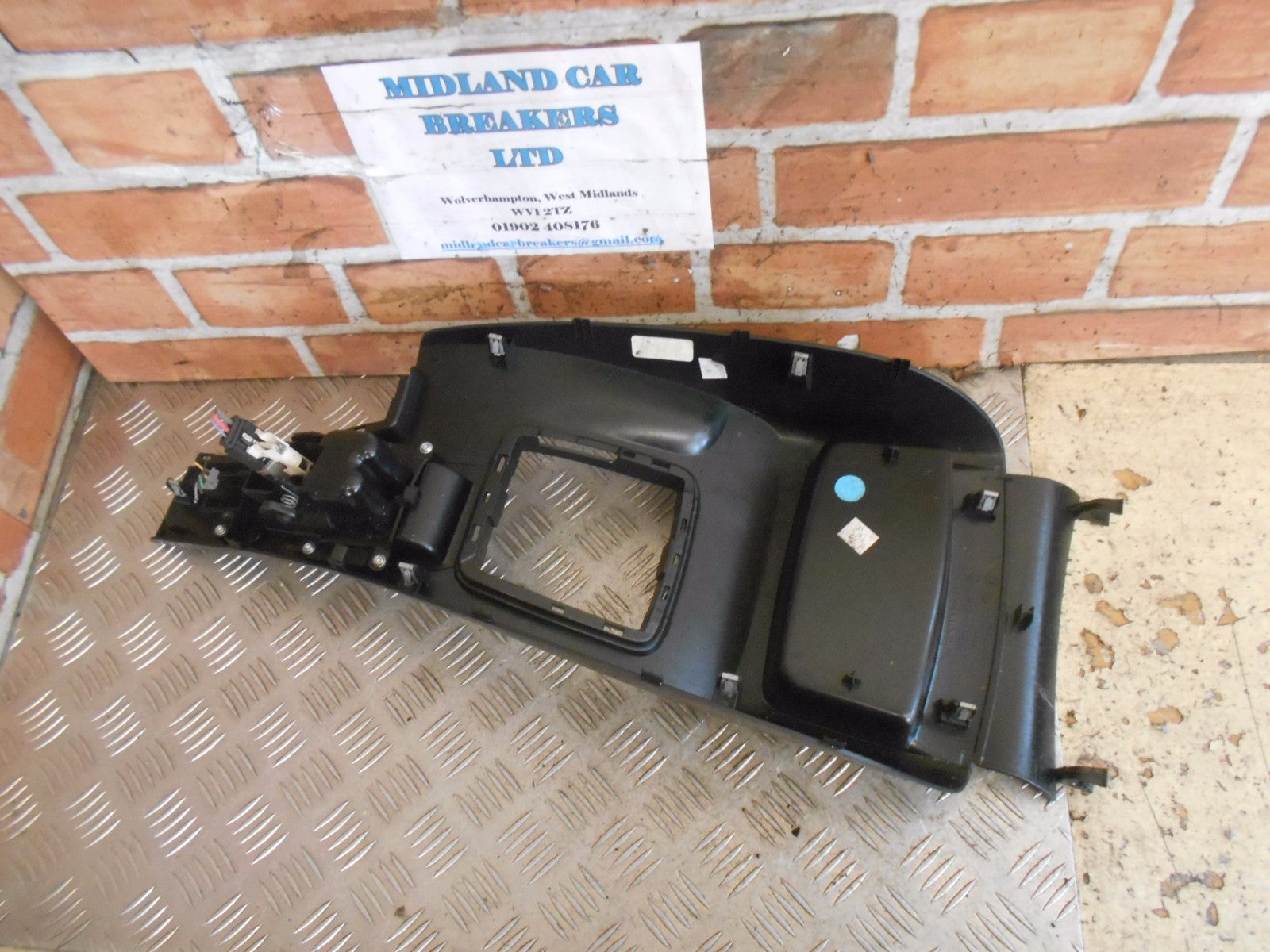 RENAULT LAGUNA MK3 2008 CENTER CENTRE CONSOLE PIECE 30012008 969120001R