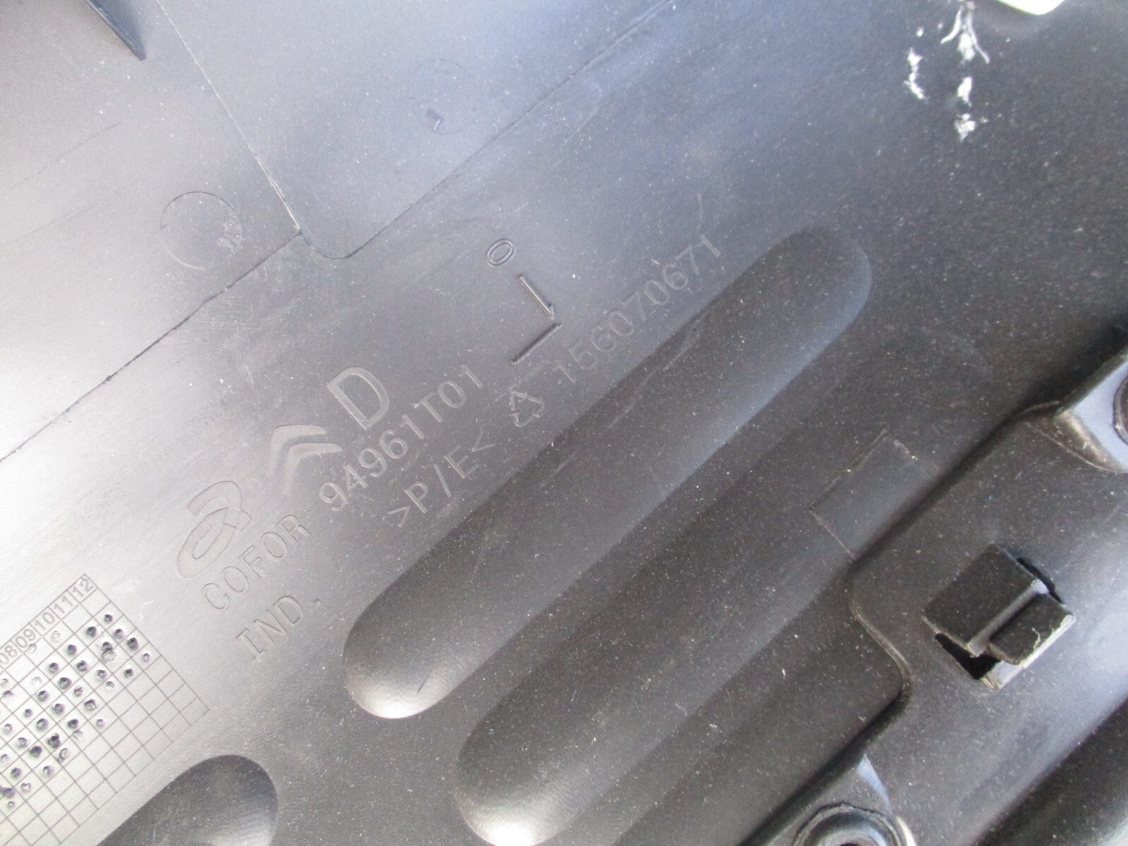 2019 CITROEN C4 CACTUS OSF DRIVER SIDE FRONT DOORCARD PANEL 94961T01
