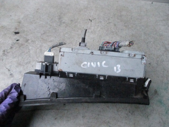 2013 HONDA CIVIC MK9 1.8 PETROL MULTIFUNCTION SCREEN DISPLAY 78260TV0E120M1