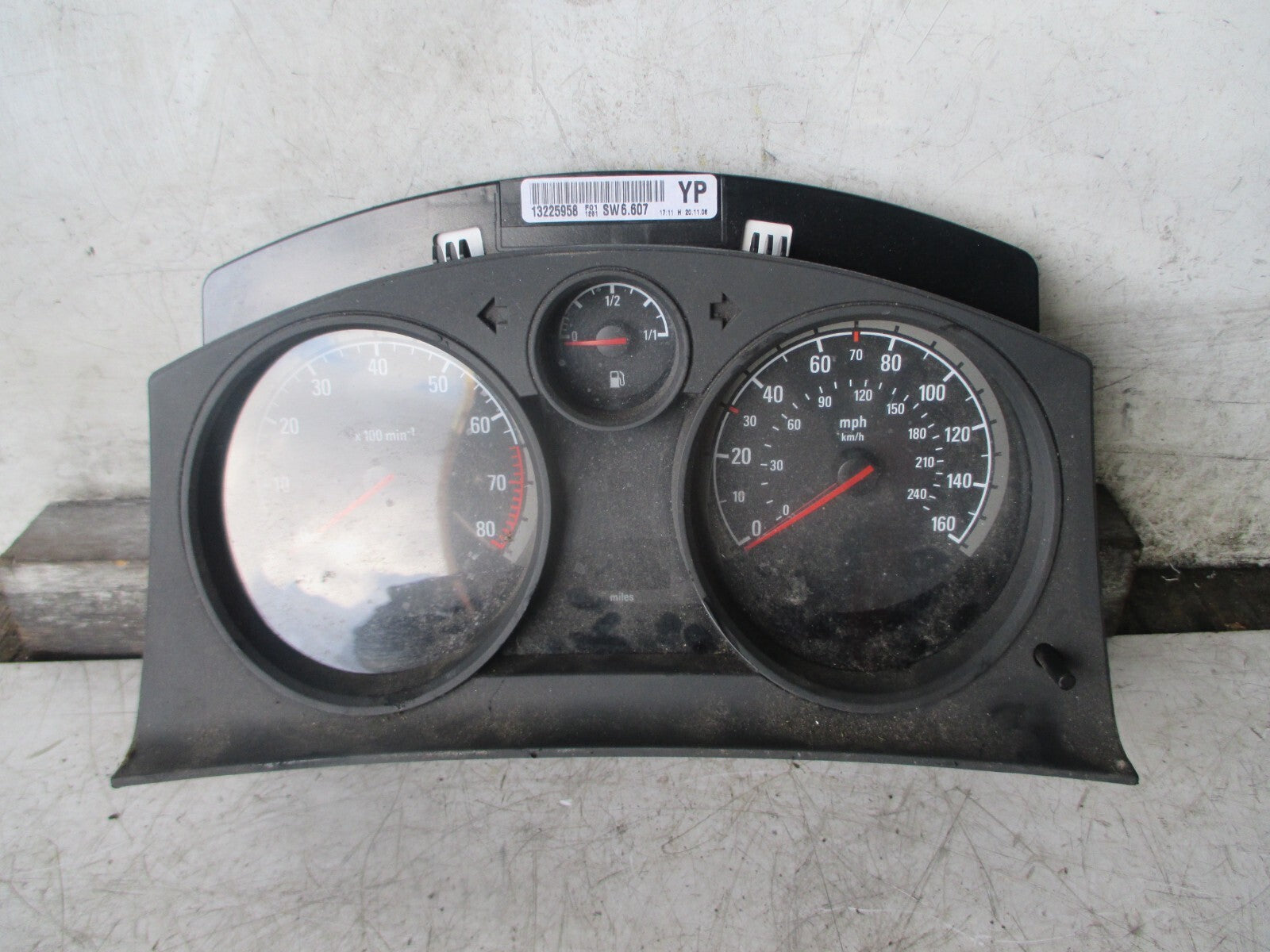 VAUXHALL ZAFIRA B 2007 SPEEDOMETER INSTRUMENT CLUSTER 13225958