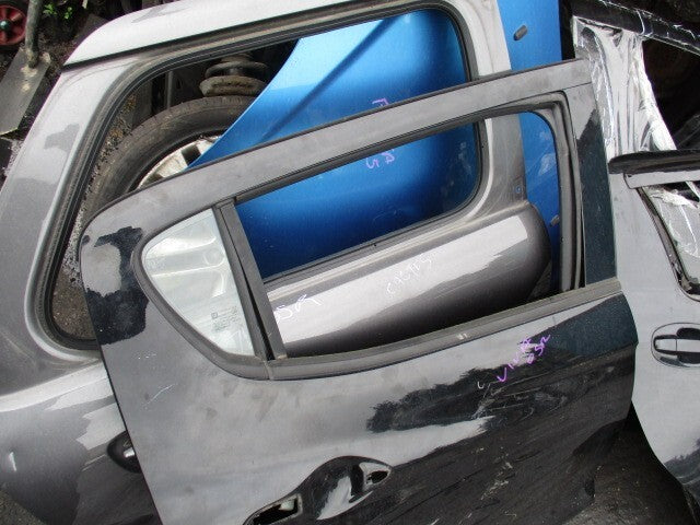 VAUXHALL VIVA 2016 OSR DRIVER SIDE REAR BARE DOOR BLACK
