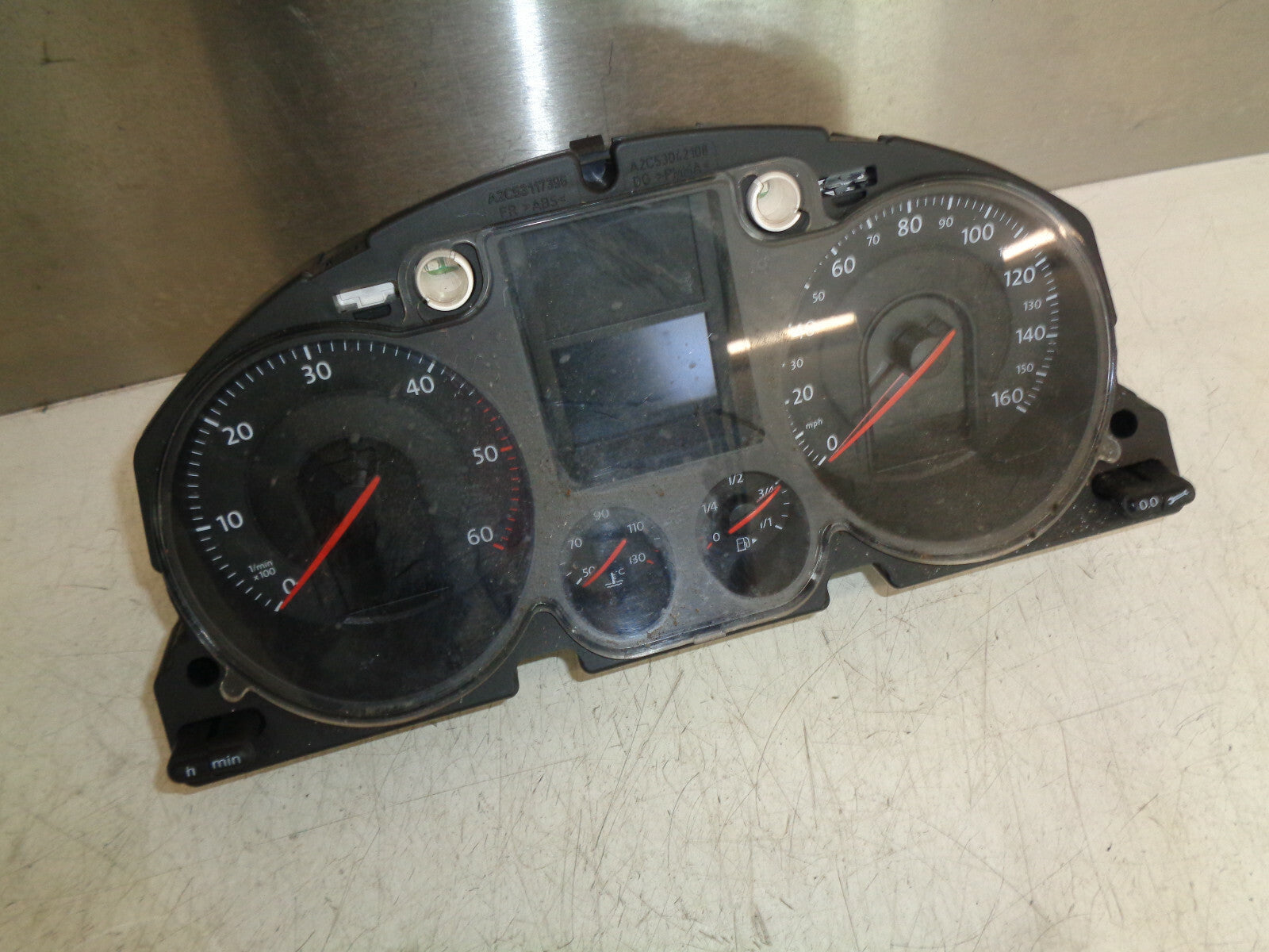 VW VOLKSWAGEN PASSAT B6 2007 SPEEDOMETER INSTRUMENT CLUSTER CLOCK 3C0920960N