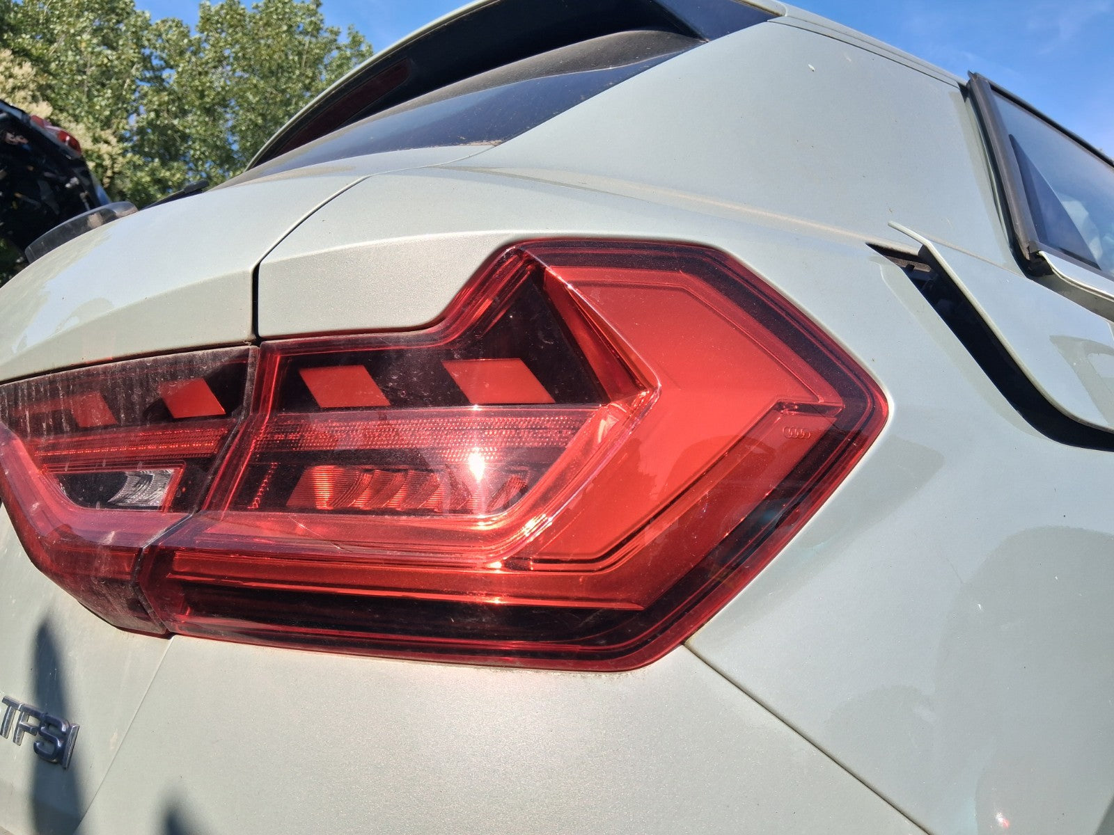 2023 AUDI A1 SPORT MK2 REAR COMPLETE BUMPER DEW SILVER METALLIC LX7E X7E