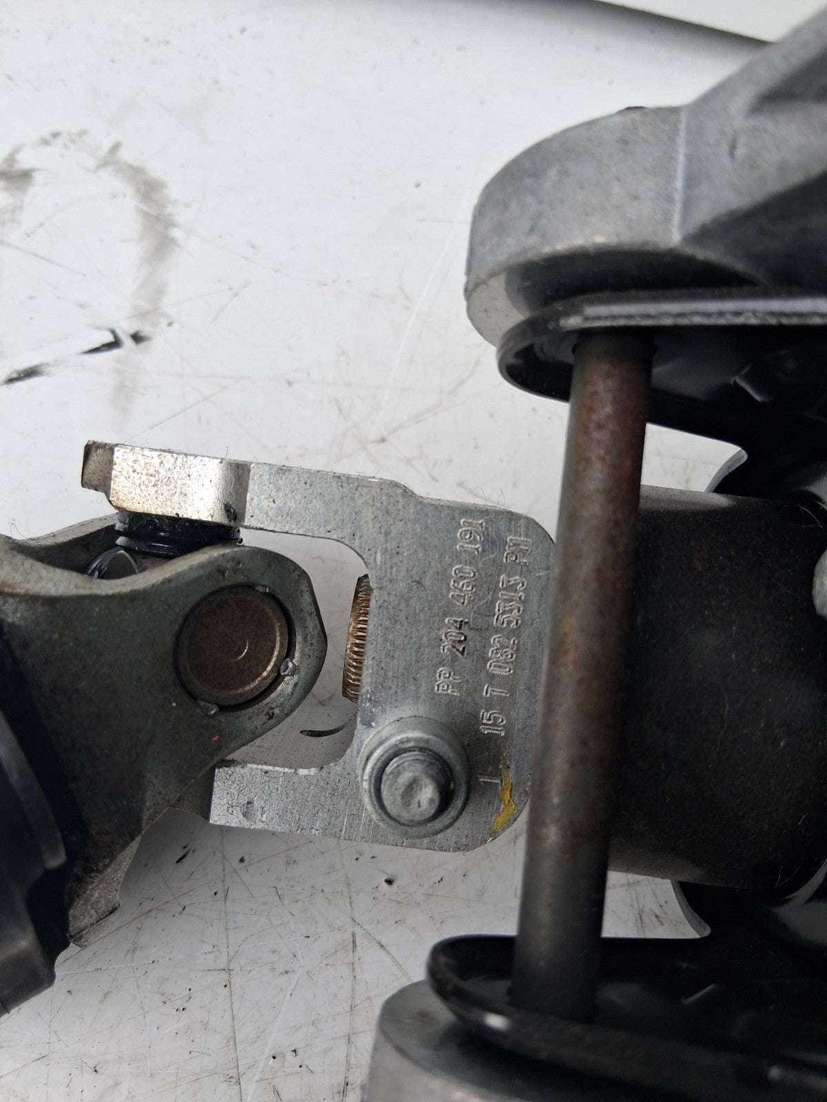 2014 MERCEDES BENZ W204 C CLASS STEERING COLUMN A2044604516