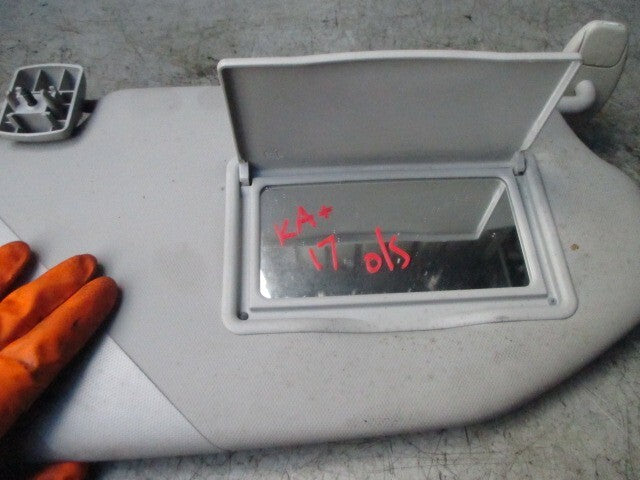 2017 FORD KA PLUS OSF DRIVER SIDE FRONT  SUN VISOR