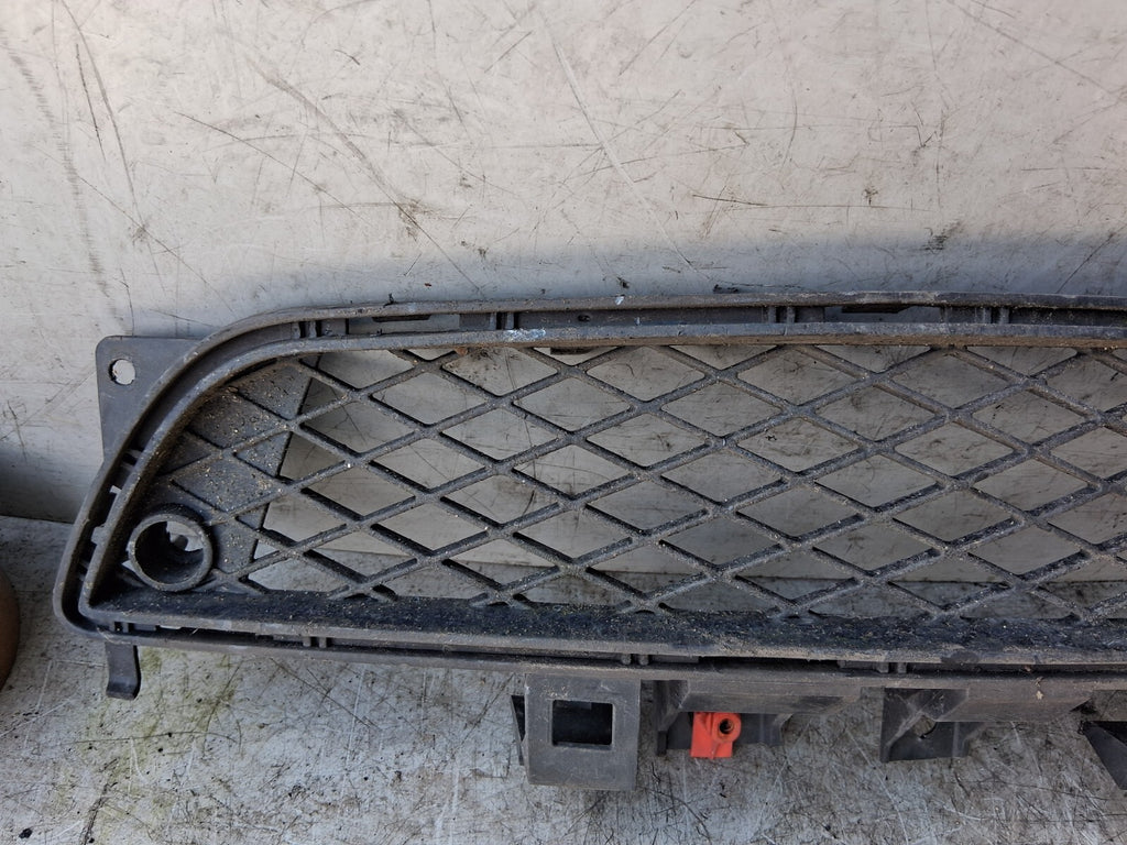 2015 VAUXHALL INSIGNIA MK1 FRONT BUMPER LOWER GRILLE GRILL 23163384