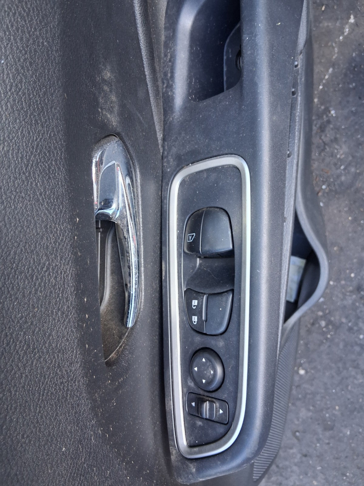 2018 NISSAN MICRA K14 OSF DRIVER SIDE FRONT COMPLETE DOOR GREY TITANIUM KPN