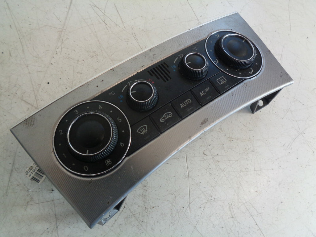 MERCEDES BENZ C CLASS 2005 W203 HEATER A/C CLIMATE CONTROL PANEL A2038301785