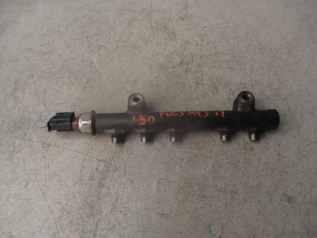 2017 FORD FOCUS MK3 1.5 DIESEL FUEL RAIL 9804776780