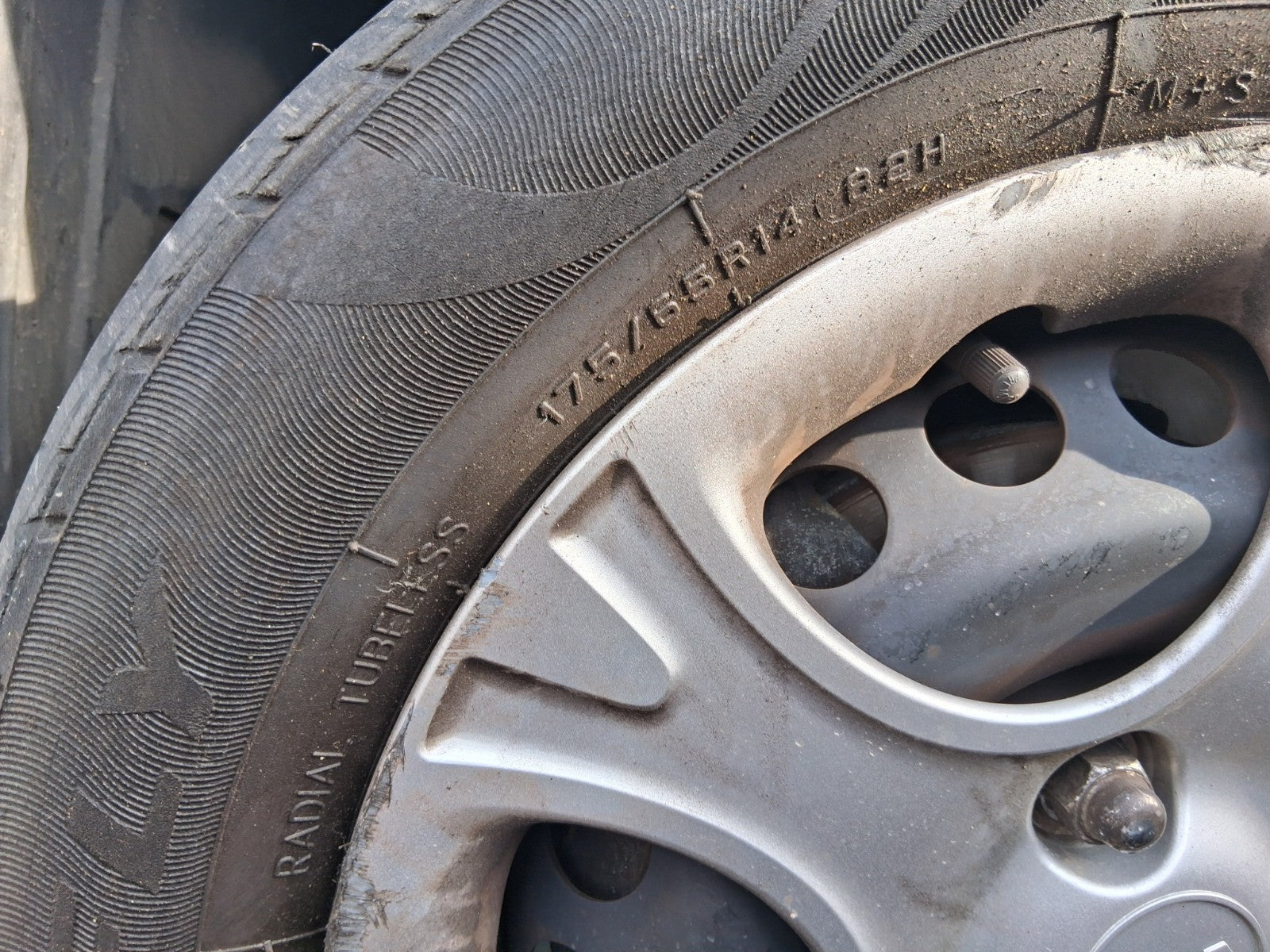 2019 KIA PICANTO MK3 14 INCH STEEL WHEEL WITH TYRE 175/65R14