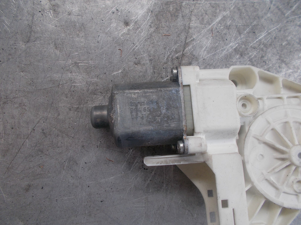 PEUGEOT 407 SW NS/ PASSENGER REAR SIDE WINDOW MOTOR 994651102