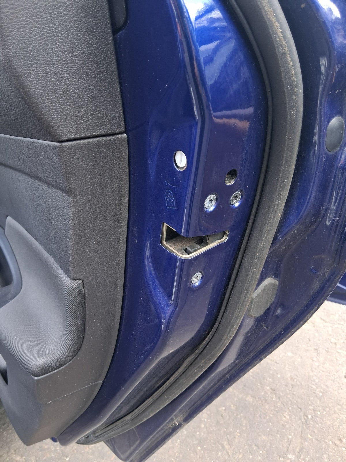 2015 FORD FOCUS MK3 OSR DRIVER SIDE REAR DOOR LOCK MECHANISM
