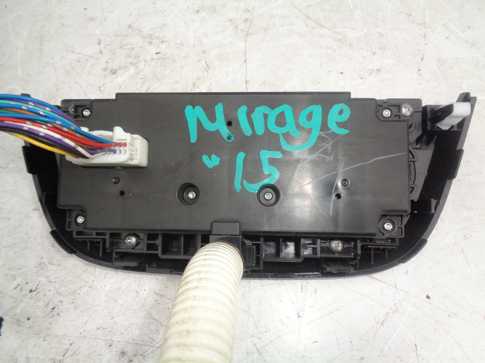 MITSUBISHI MIRAGE 2 MK6 2015 1.2 PETROL HEATER CLIMATE CONTROL SWITCH 7820A361XA