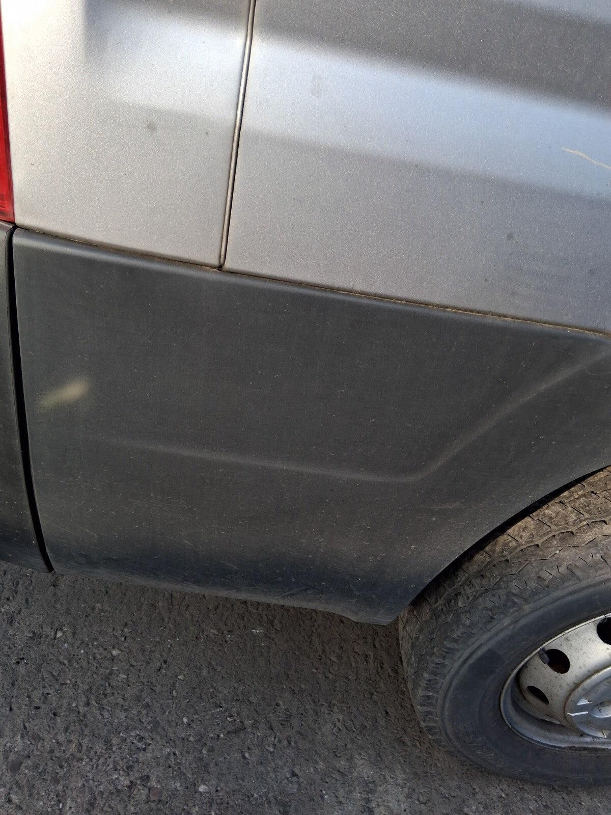 2021 PEUGEOT BOXER MK3 OSR DRIVER SIDE END BODY MOULDING