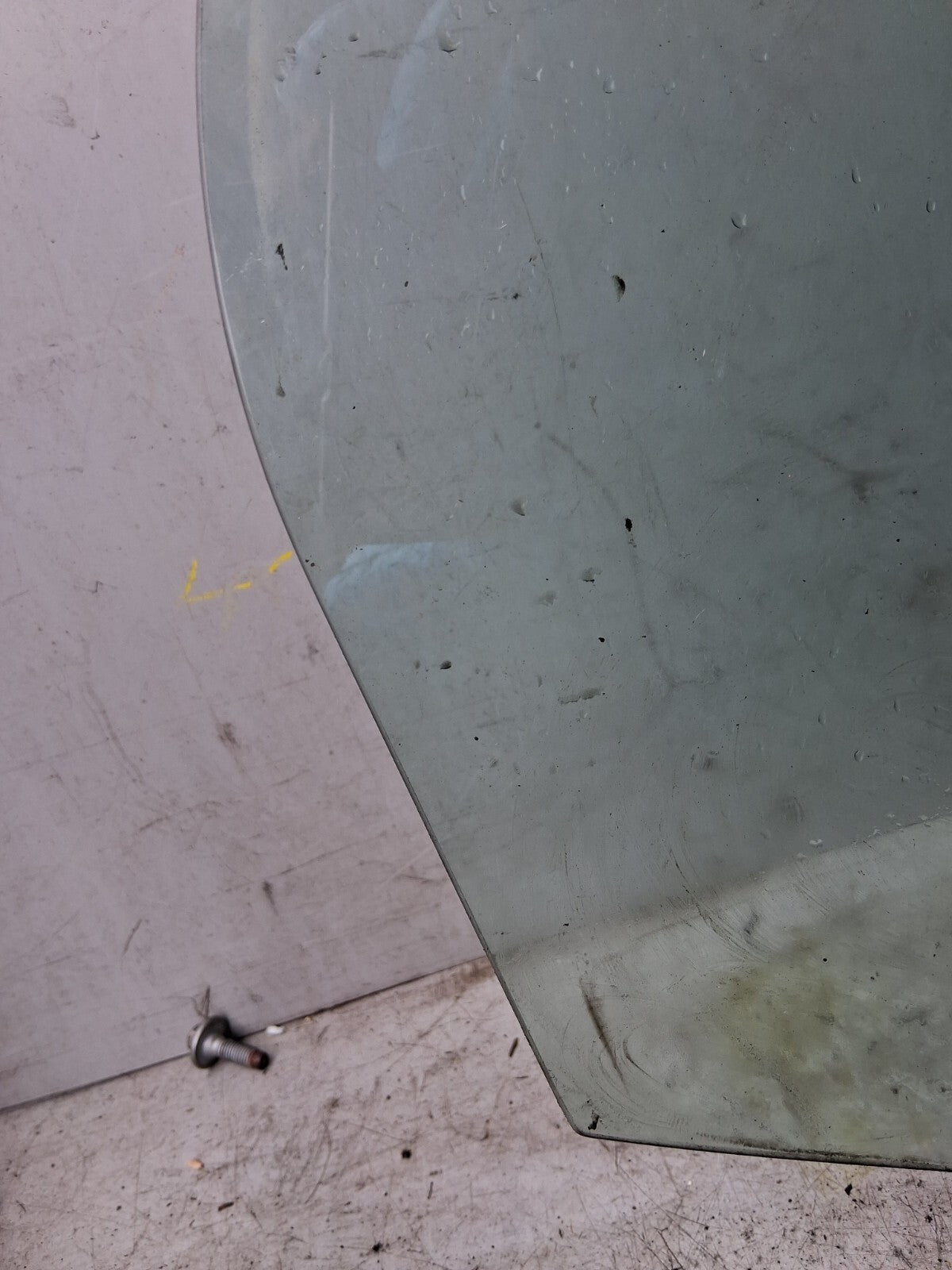2007 FORD FOCUS MK2 OSR DRIVER SIDE BACK WINDOW GLASS REAR RIGHT SIDE 43R000015