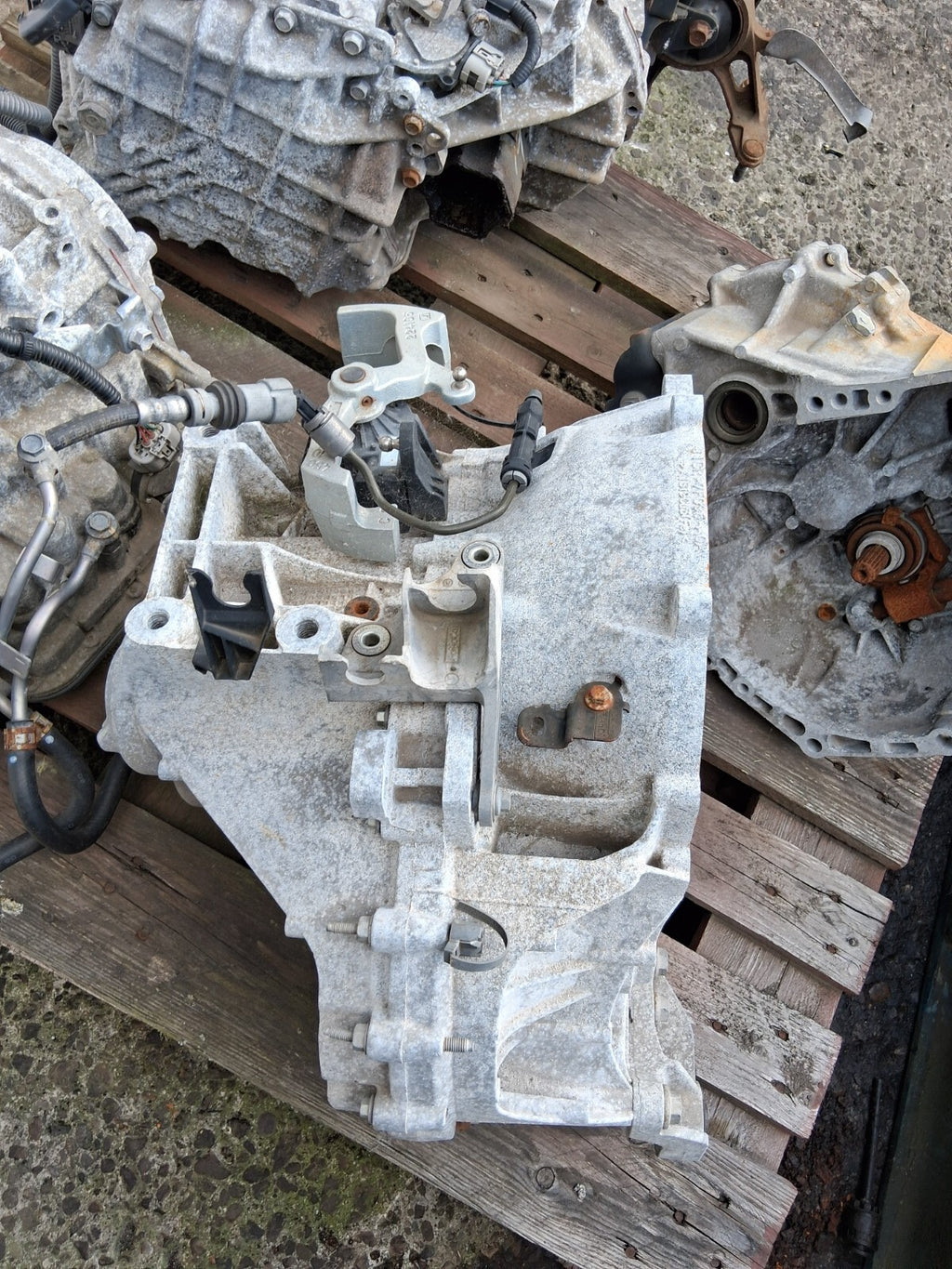 2015 FORD MONDEO MK5 6 SPEED MANUAL GEARBOX J1GR7002MCA