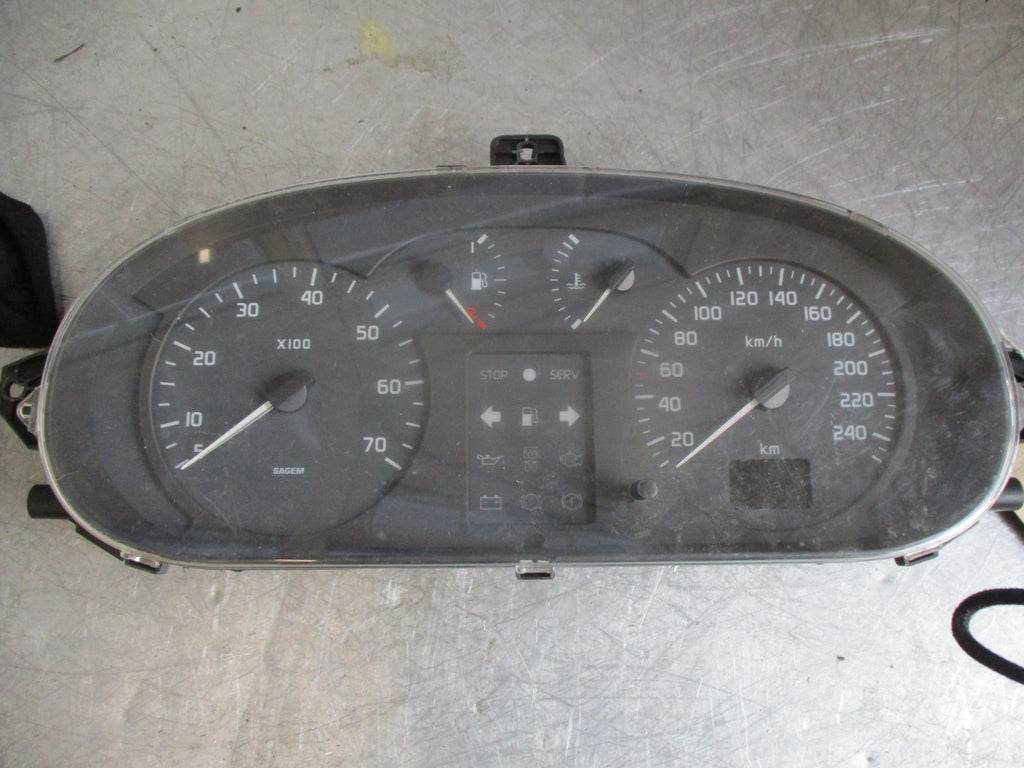 2001 RENAULT SCENIC 1.6 PETROL SPEEDO SEEDOMETER INSTRUMENT CLOCKS P77004277900A