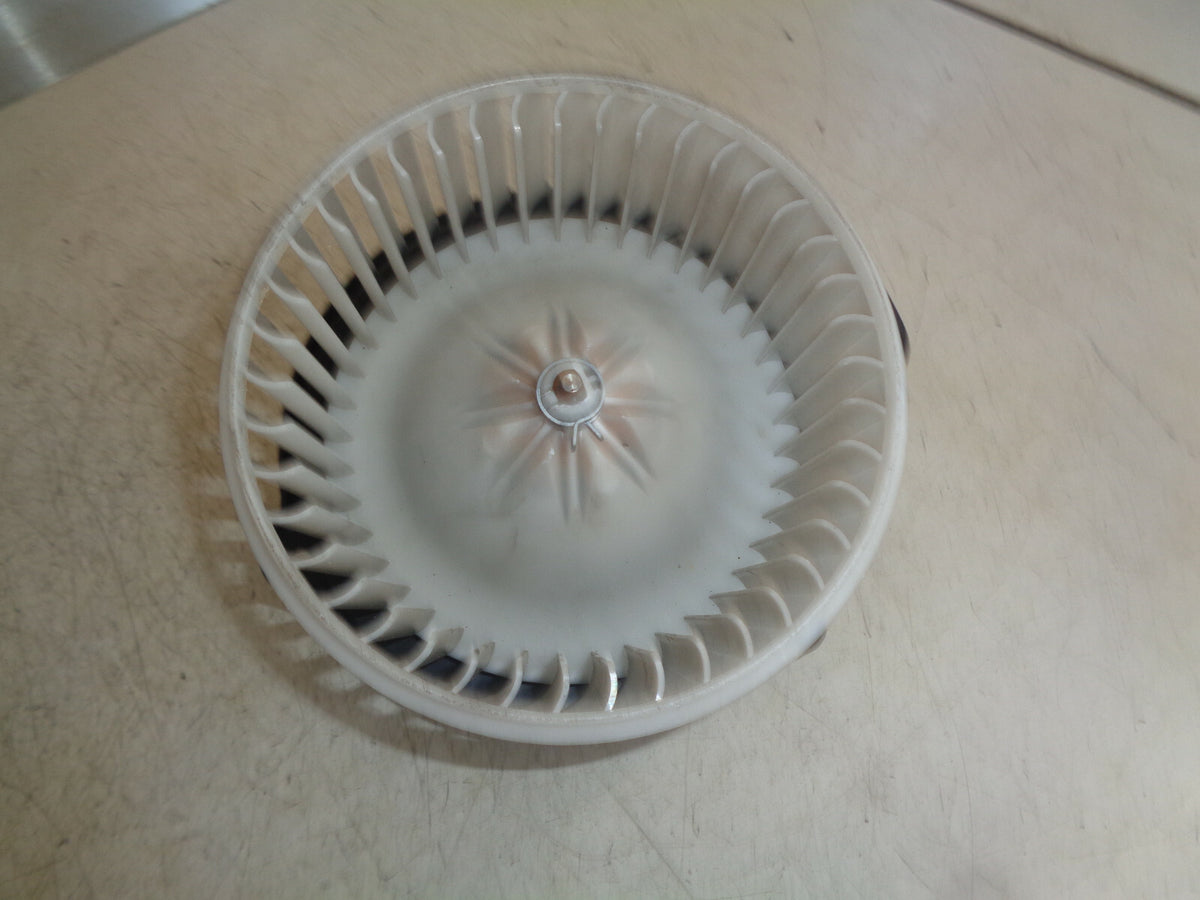 HYUNDAI KONA 2018 HEATER BLOWER MOTOR FAN 97113H8500