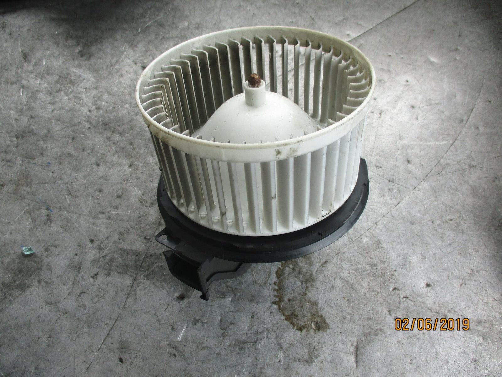 FORD FIESTA MK7 HEATER BLOWER MOTOR FAN VP8E2H18456