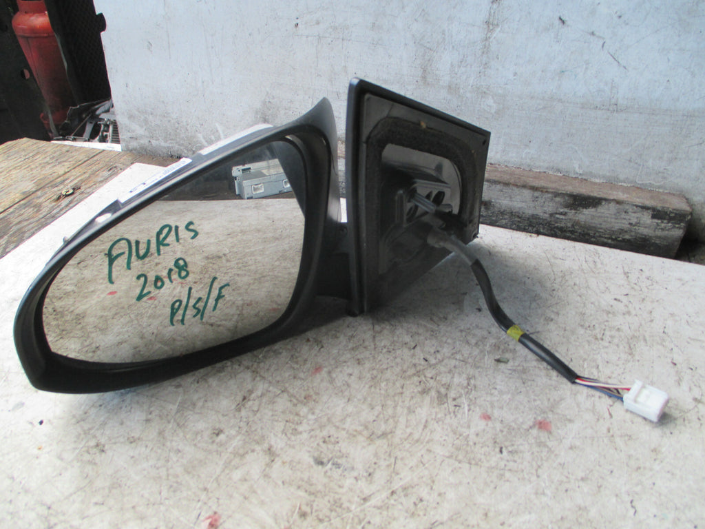 TOYOTA AURIS 2018 NS PASSENGER SIDE WING MIRROR 8794002E60