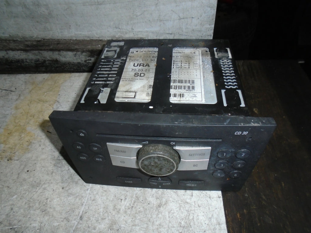 VAUXHALL ASTRA H ZAFIRA B 2007 RADIO CD PLAYER STEREO HEAD UNIT 13233925