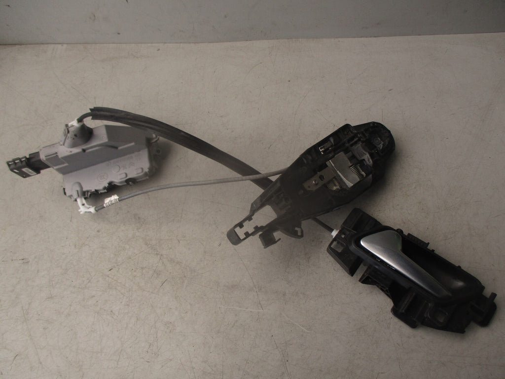 2022 VAUXHALL CROSSLAND NSR REAR DOOR LOCK & DOOR HANDLE A06155 9802977380