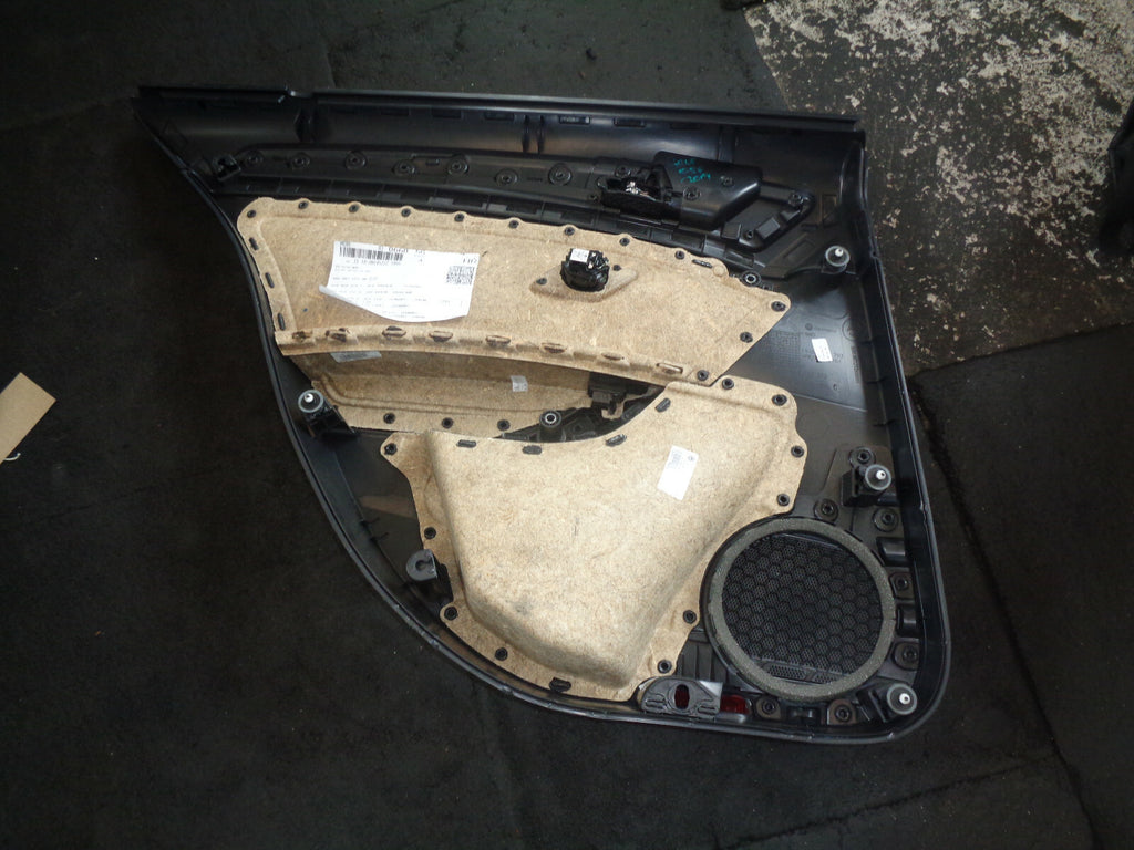 2019 VW VOLKSWAGEN GOLF MK7 MK7.5 OSR DRIVER SIDE REAR DOOR CARD 5G6867212