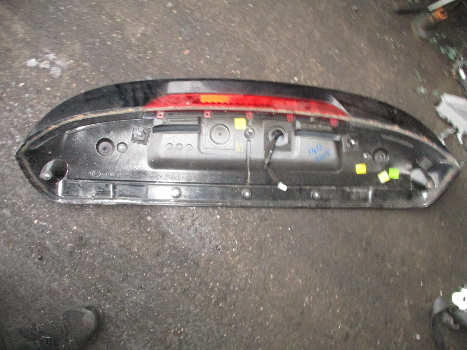 2015 HYUNDAI I40 ESTATE REAR BOOTLID BOOT SPOILER BLACK