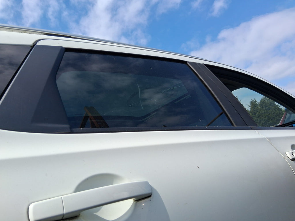 2013 NISSAN QASHQAI J10 OSR DRIVER SIDE REAR RIGHT WINDOW GLASS